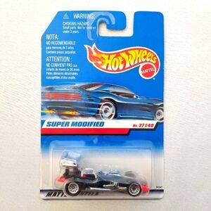 1997 Black&Red Hot Wheel Super Modified Toy Race Car .New